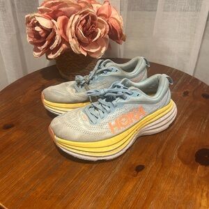 Hoka One Bondi 8 Shoes Women’s 6.5